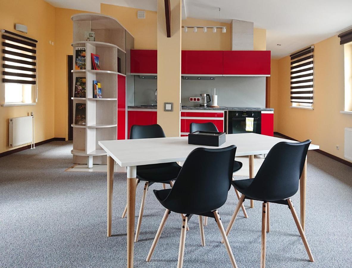 Riga City Center Quiet Apartment With Free Private Parking Εξωτερικό φωτογραφία